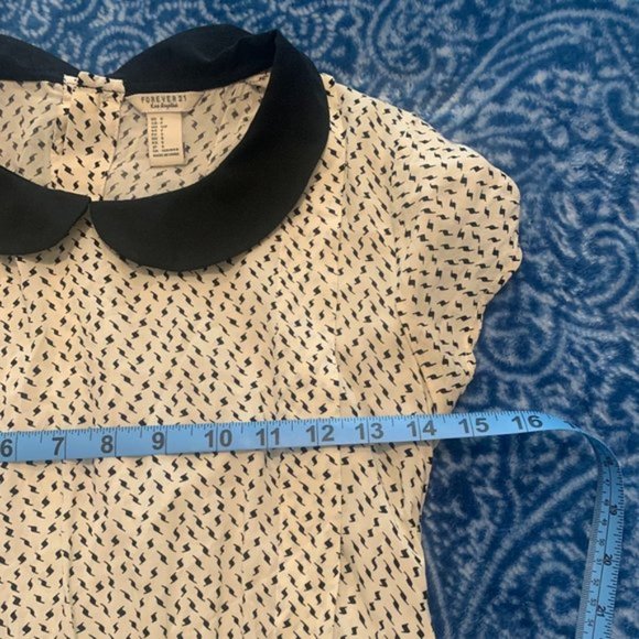 Forever 21 peter-pan collar dress - Picture 14 of 14